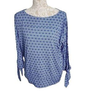 The Limited Top Blue Print Open 3/4 Sleeves Women's Large